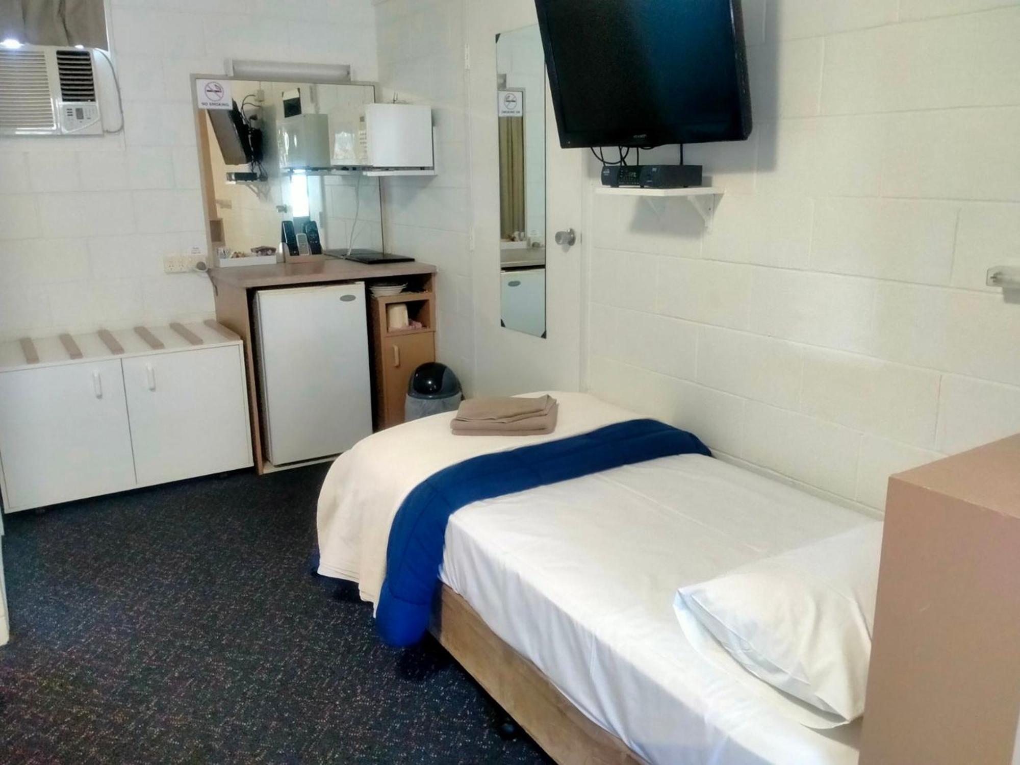Oakey Motel Экстерьер фото