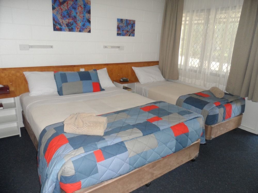 Oakey Motel Экстерьер фото