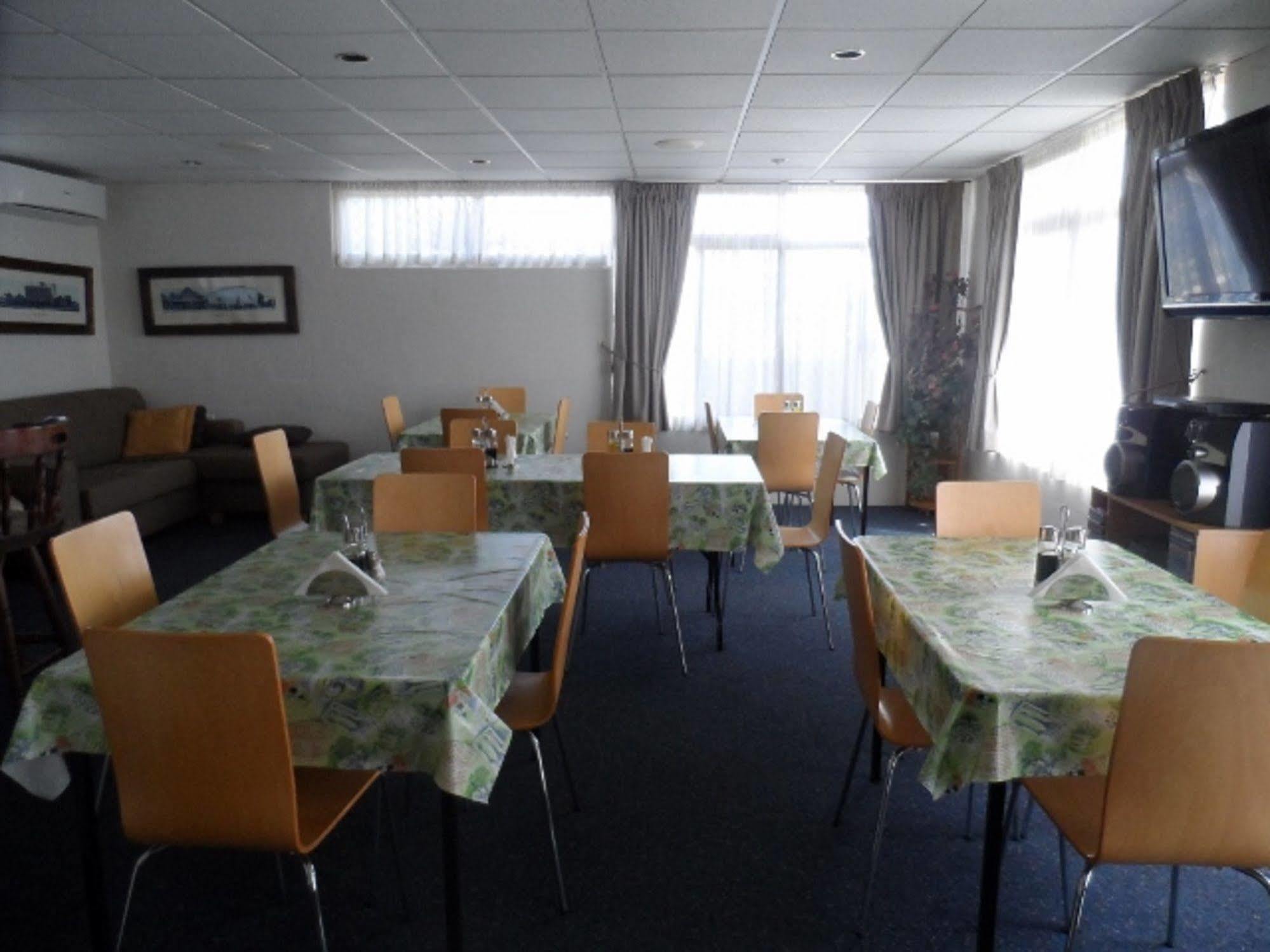 Oakey Motel Экстерьер фото